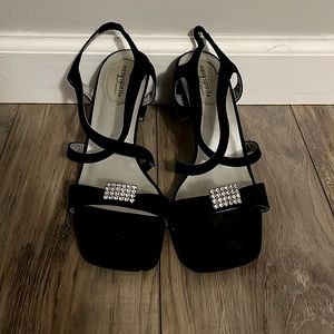 Black Easy Spirit Heels
